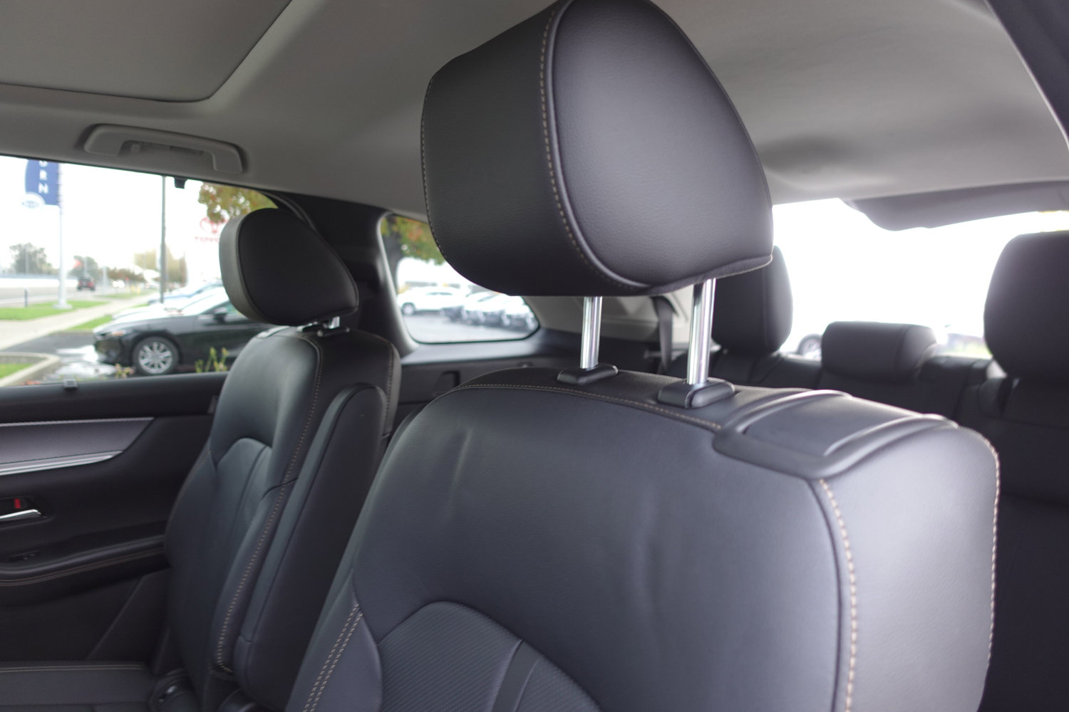 Certified 2024 MAZDA CX-90 Plug-In Hybrid w/ Premium Pkg image 23