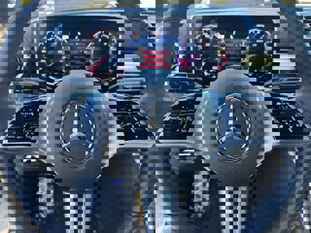 Used 2024 Mercedes-Benz C 300 Sedan image 24