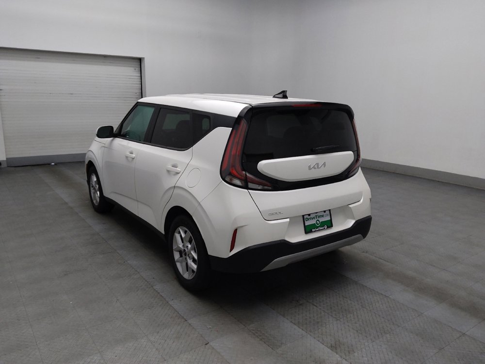 Used 2023 Kia Soul LX w/ Option Group 015 image 5