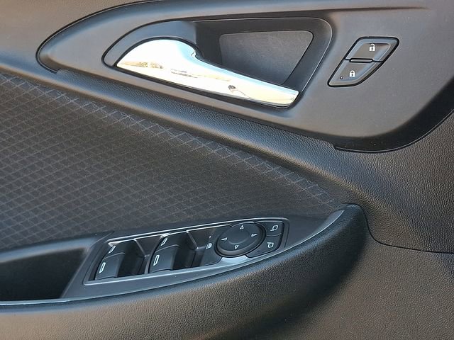 Used 2021 Chevrolet Malibu LS image 20