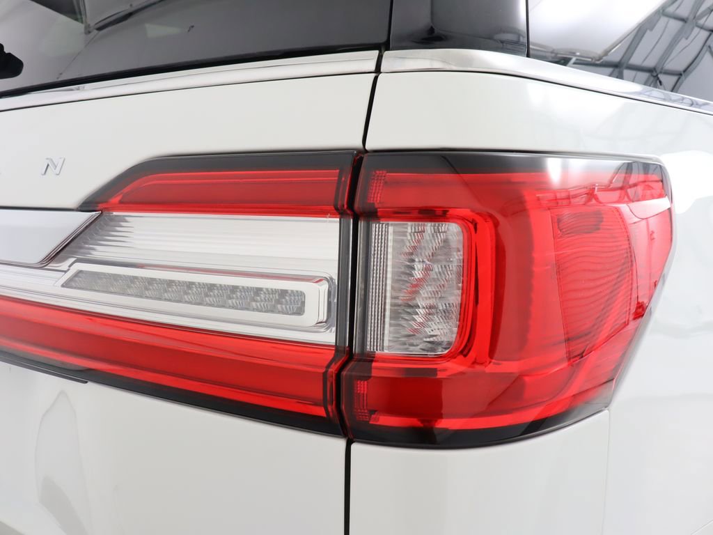 Used 2021 Lincoln Navigator Reserve w/ Luxury Package RWD image 12