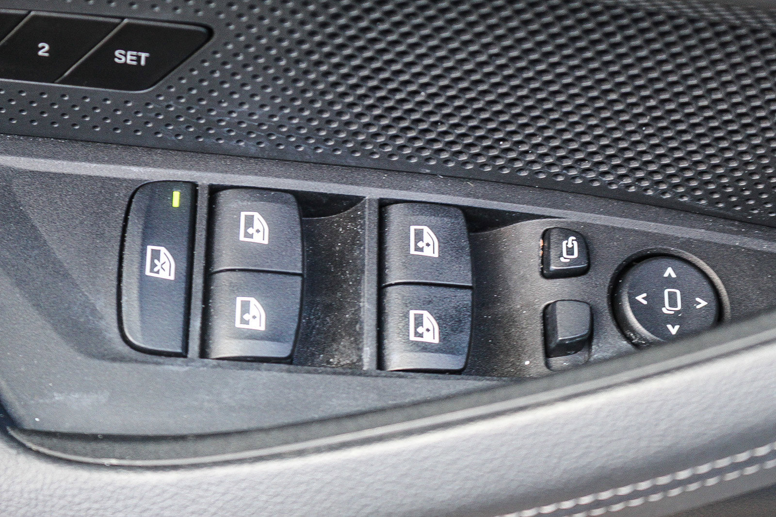 Certified 2024 BMW i4 eDrive35 w/ Convenience Package image 20