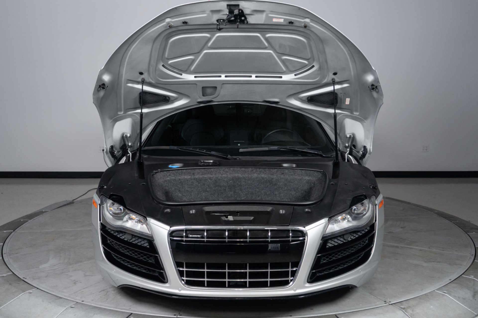Used 2012 Audi R8 V10 AWD/4WD image 40