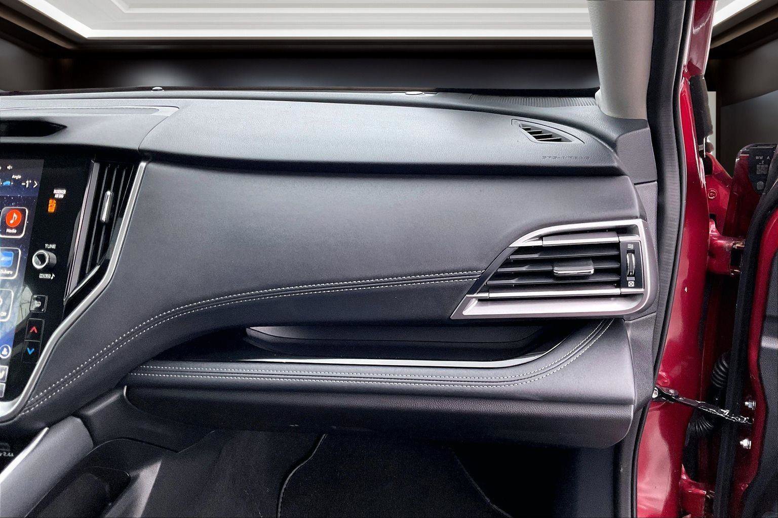 Used 2023 Subaru Outback Touring XT image 16