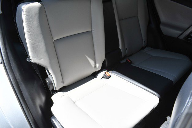 Certified 2018 Toyota RAV4 Limited w/ All Weather Liner Package image 29