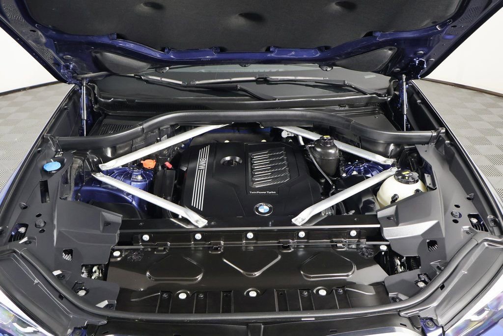 Used 2019 BMW X5 xDrive40i w/ Convenience Package image 15