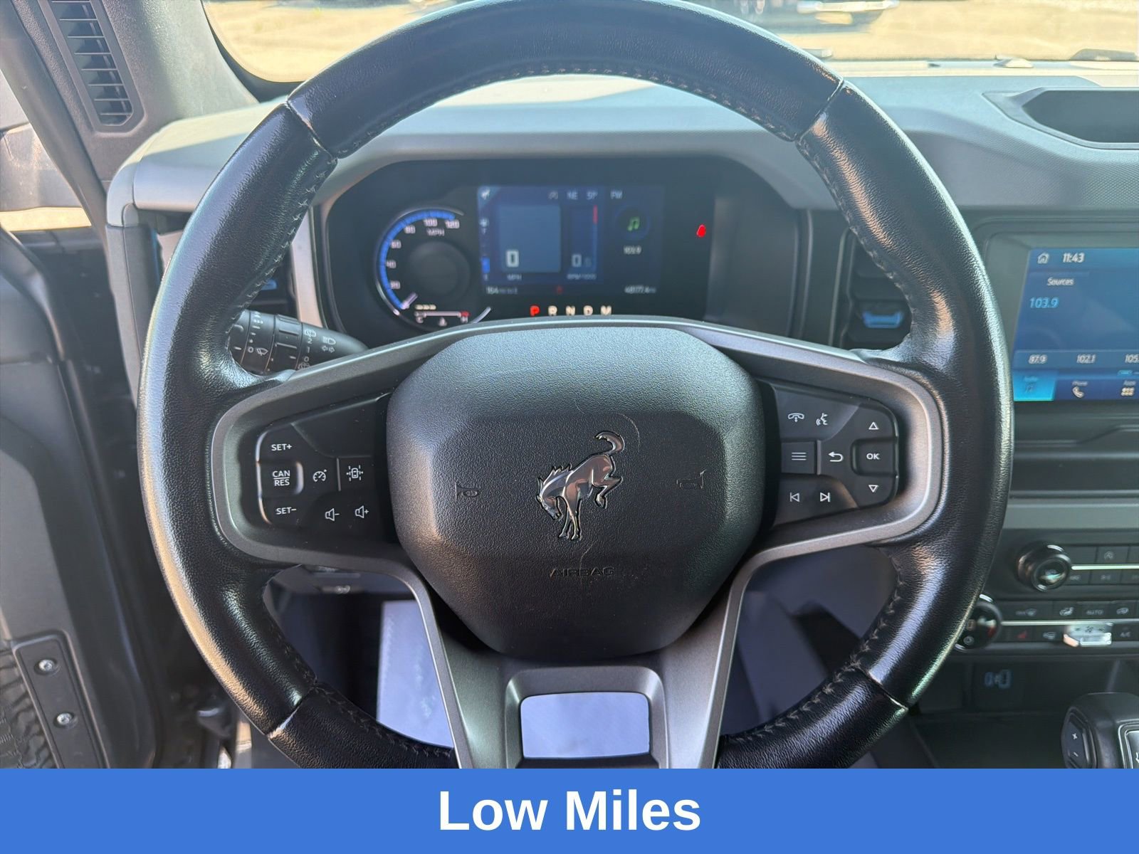 Used 2023 Ford Bronco Black Diamond AWD/4WD image 12