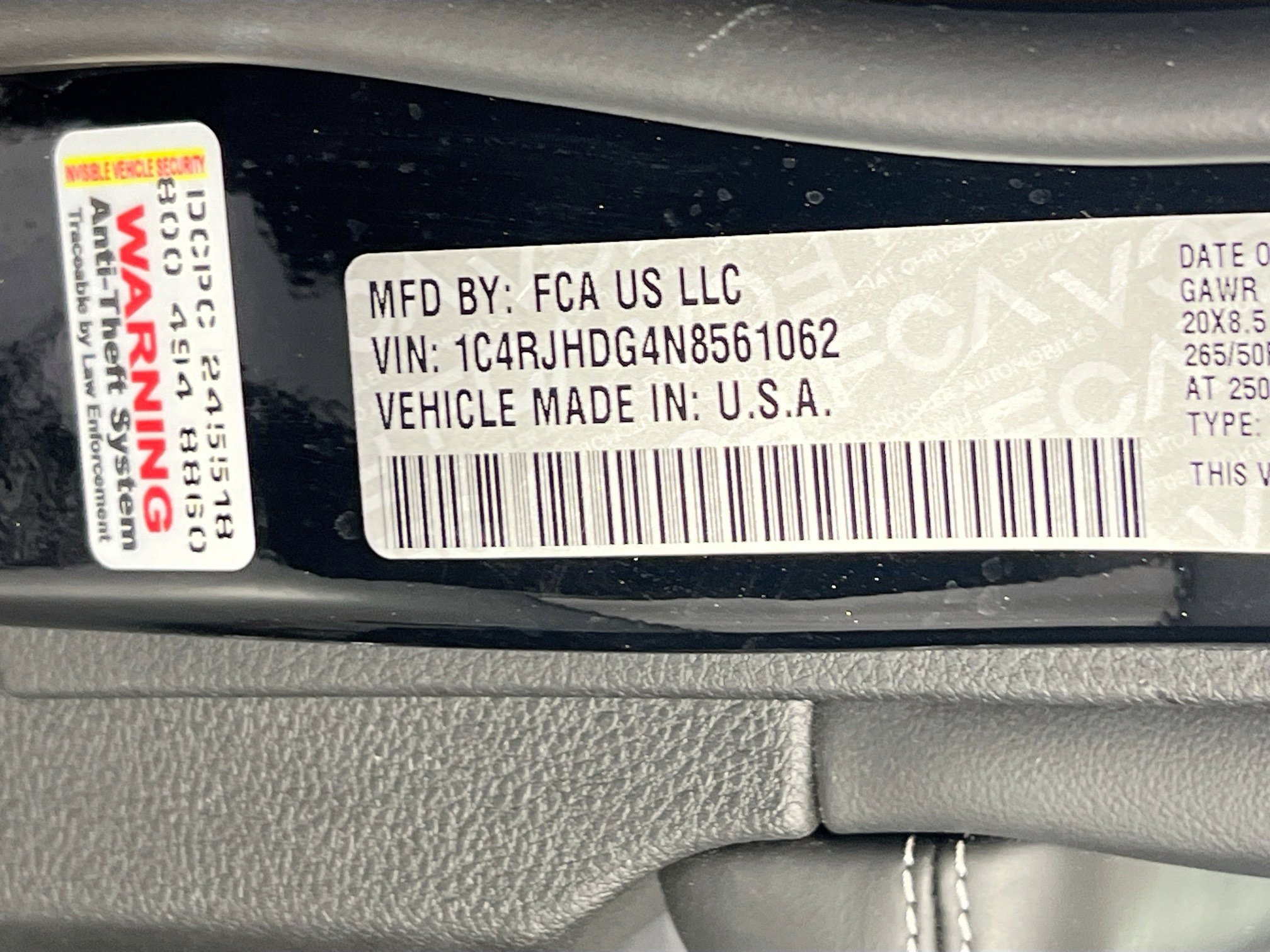 Used 2022 Jeep Grand Cherokee Overland AWD/4WD image 32