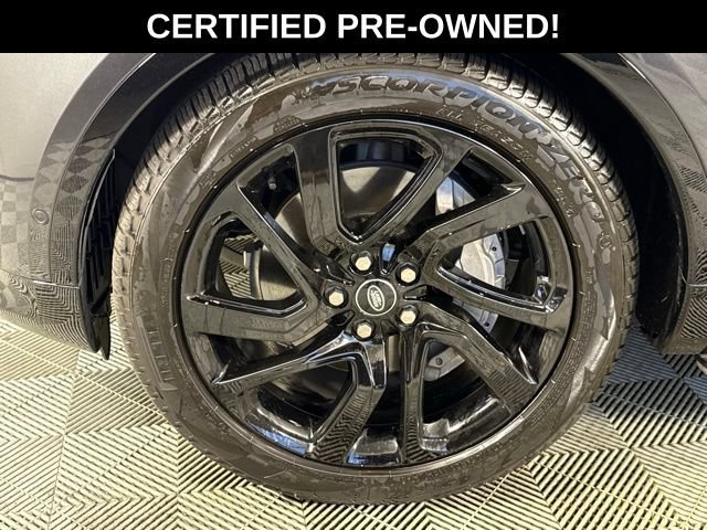 Certified 2025 Land Rover Discovery Dynamic SE AWD/4WD image 11