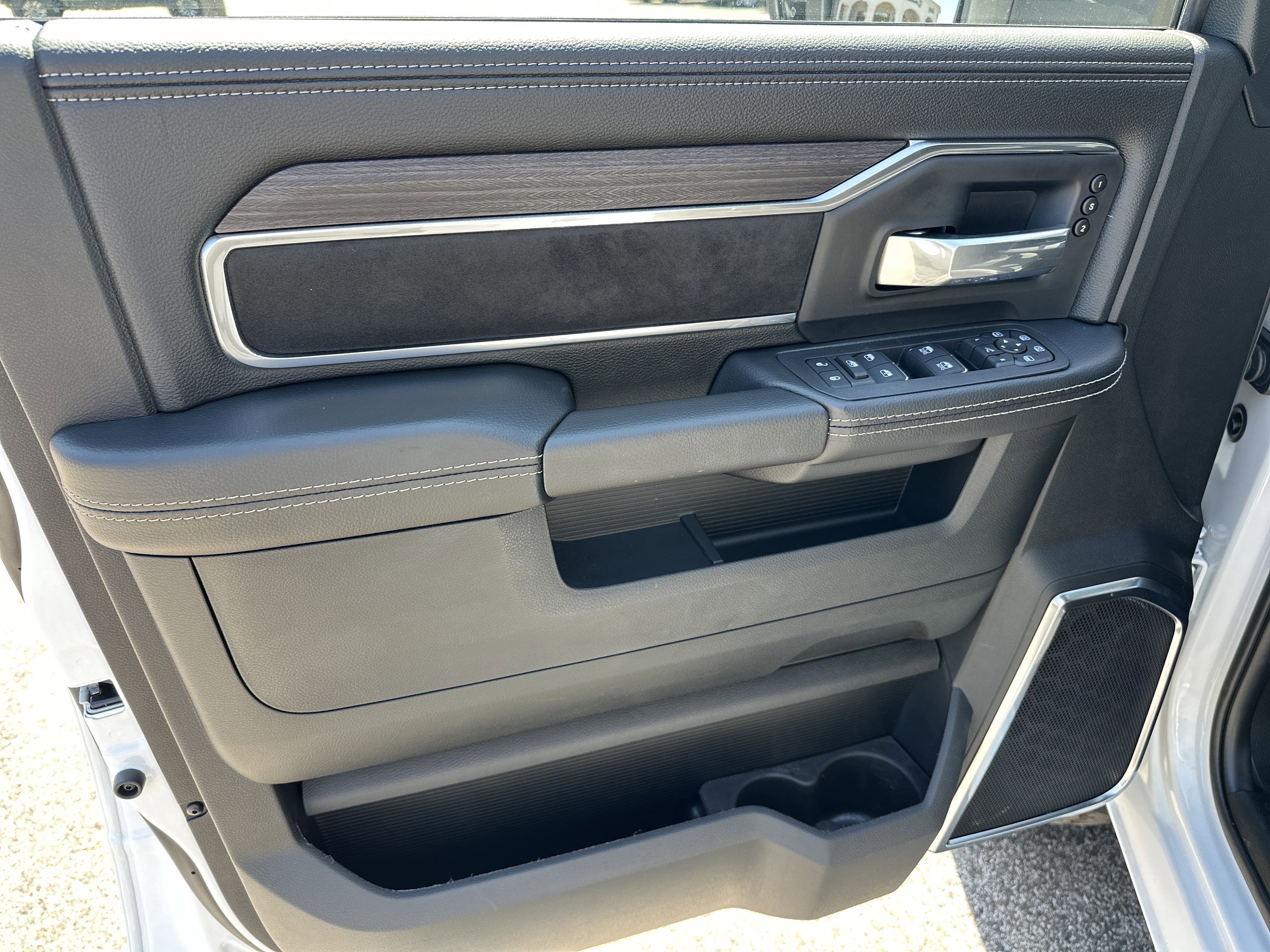 New 2026 RAM 2500 Laramie image 11