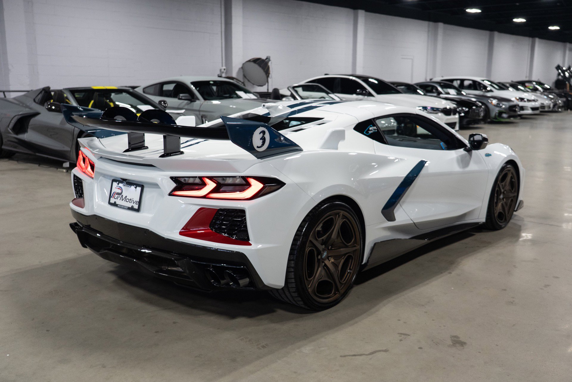 Used 2022 Chevrolet Corvette Stingray Premium Cpe w/ Z51 Performance Package image 5