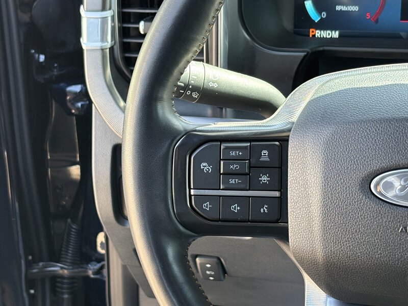 Used 2023 Ford F350 Platinum w/ Tremor Off-Road Package AWD/4WD image 21