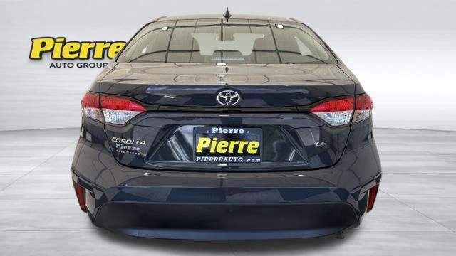 Used 2024 Toyota Corolla LE FWD image 3