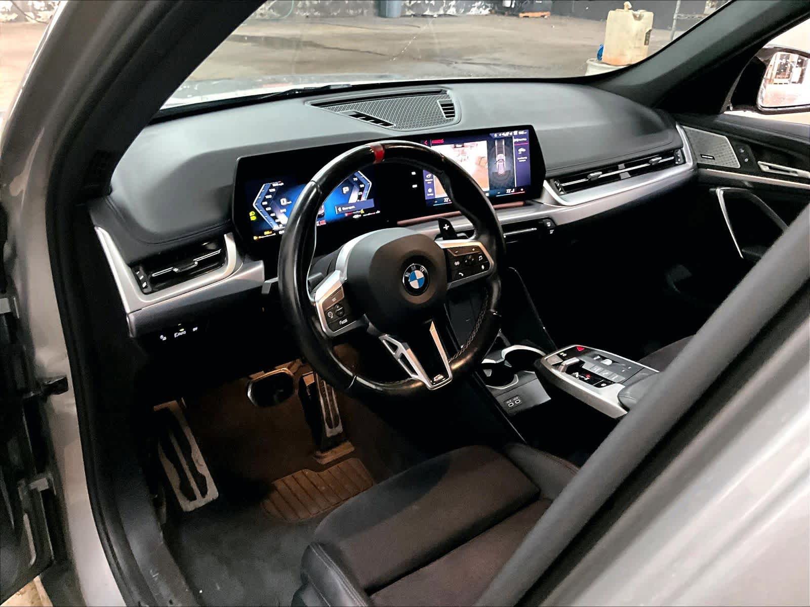 Used 2024 BMW X1 M35i w/ Shadowloine Package AWD/4WD image 15