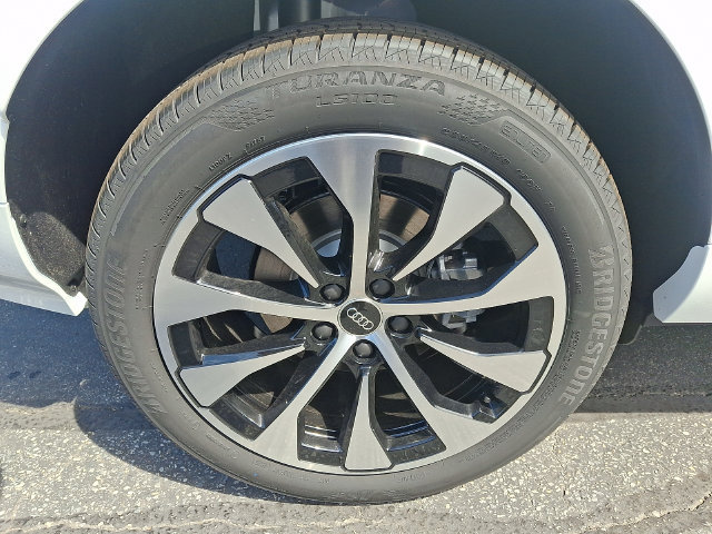 New 2026 Audi Q3 quattro 2.0T AWD/4WD image 5