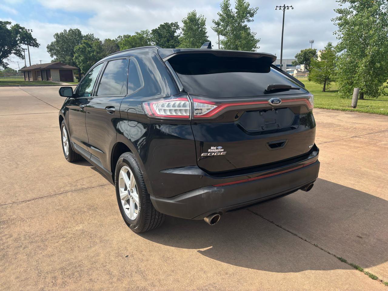 Used 2017 Ford Edge SE AWD/4WD image 7