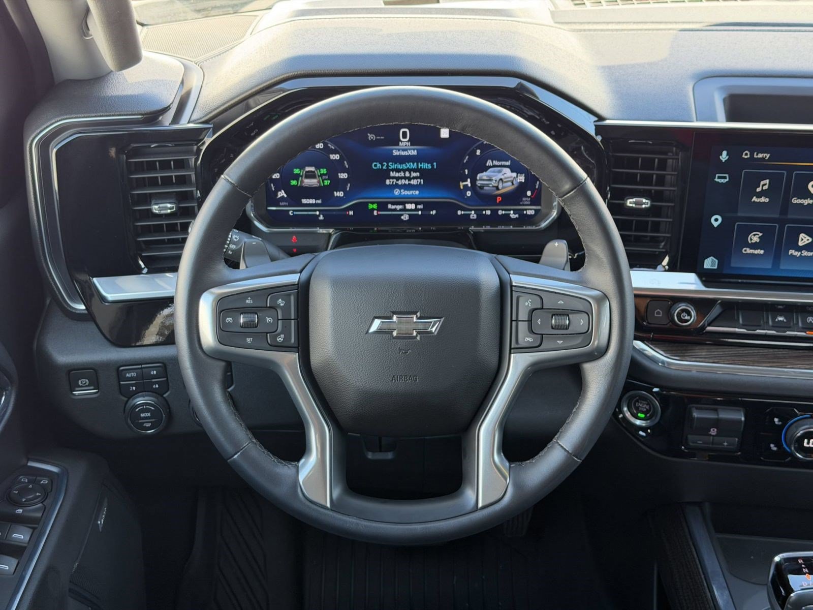 Used 2023 Chevrolet Silverado 1500 RST AWD/4WD image 10