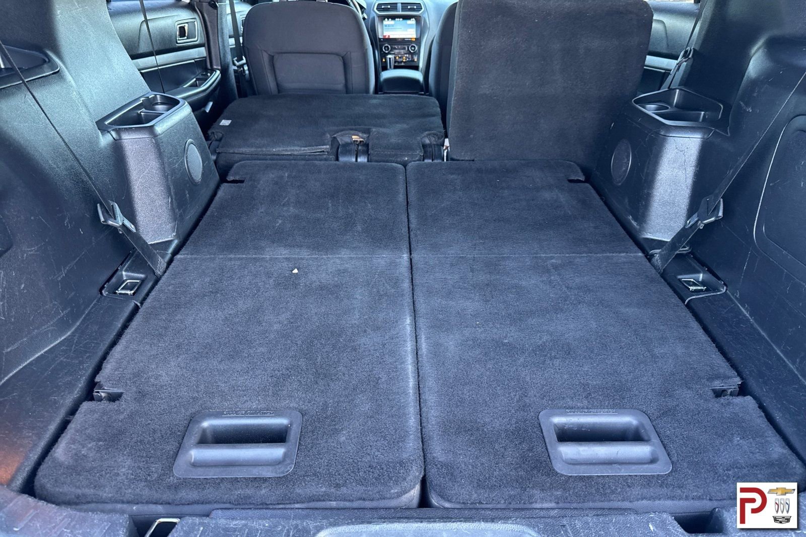 Used 2017 Ford Explorer XLT AWD/4WD image 18