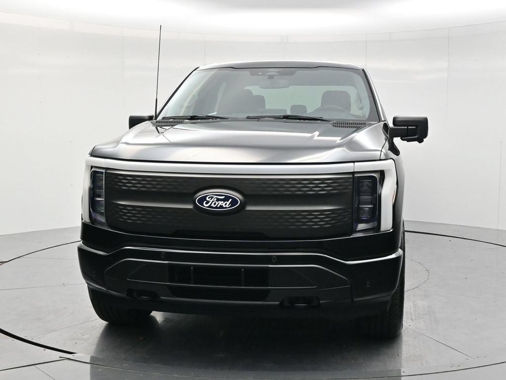 Used 2024 Ford F150 Lightning Flash AWD/4WD image 2