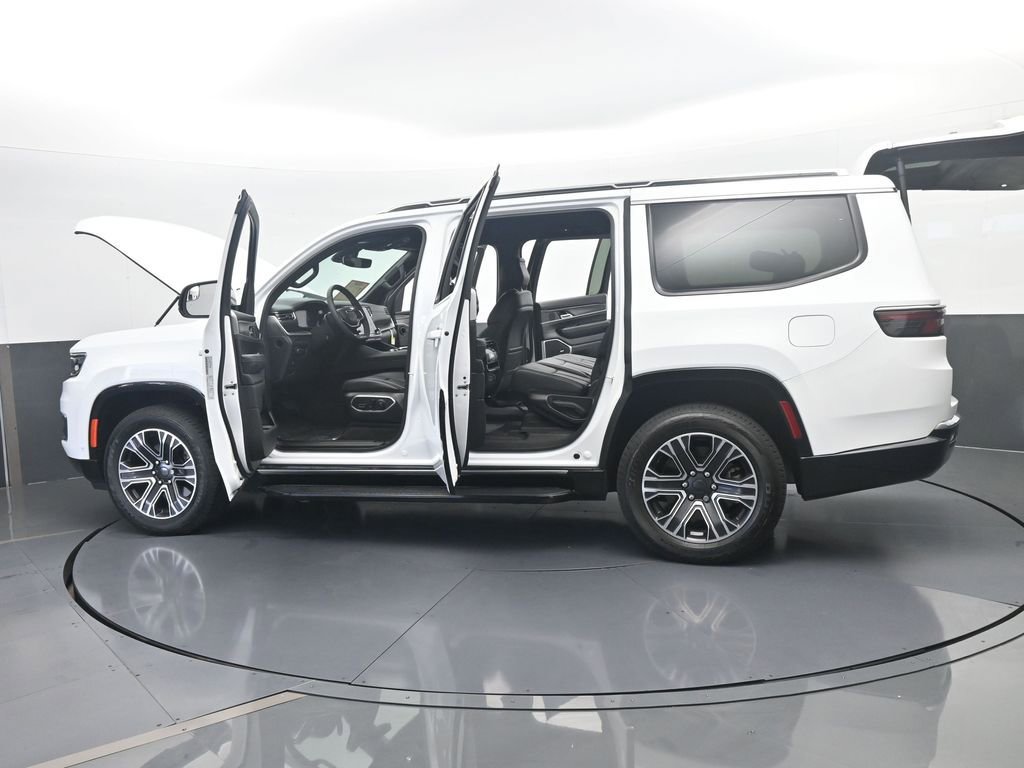 Used 2024 Jeep Wagoneer Series II image 79