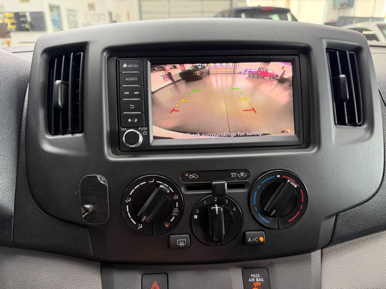 Used 2020 Nissan NV200 S w/ Back Door Glass Package FWD image 23