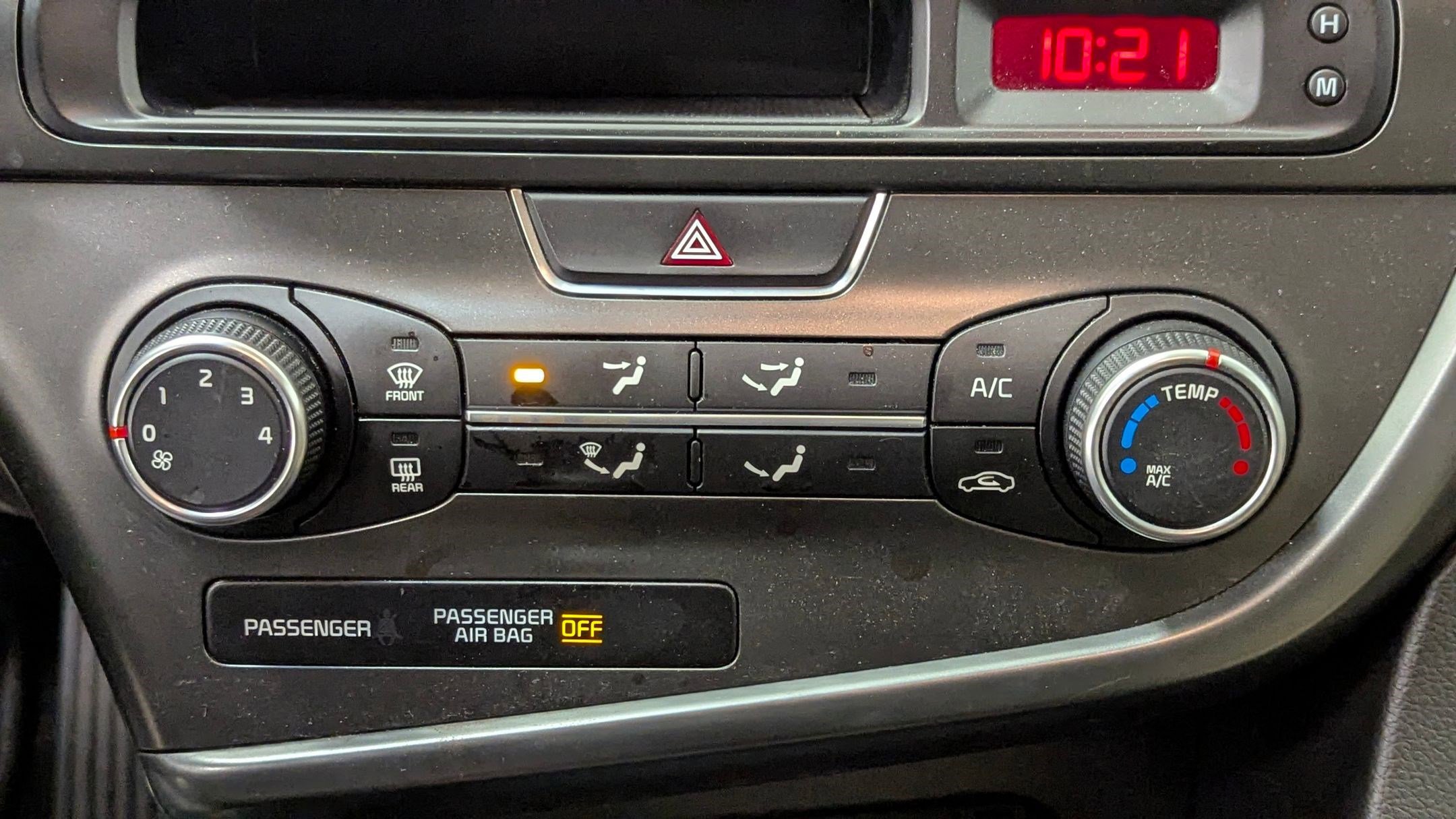 Used 2015 Kia Optima LX w/ LX Convenience Package image 26