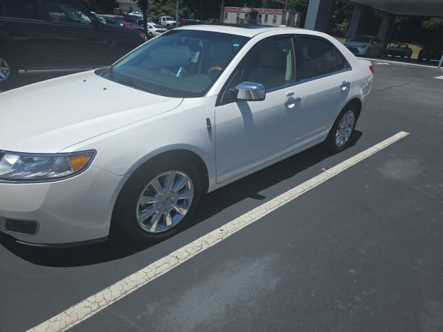 Used 2011 Lincoln MKZ FWD image 9