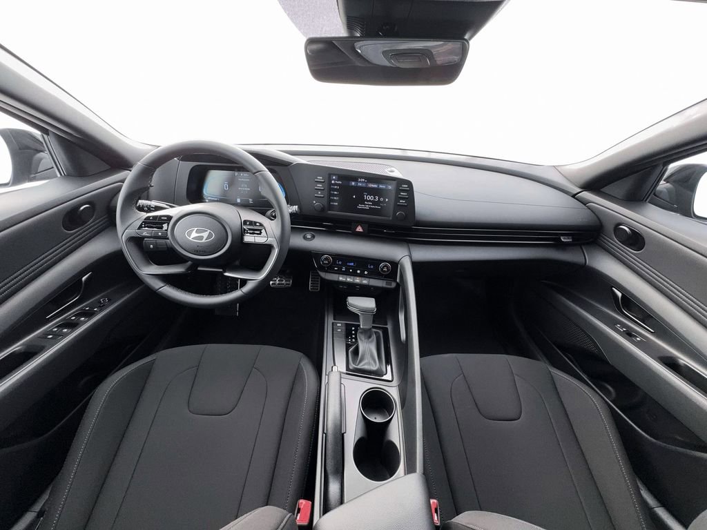 New 2026 Hyundai Elantra Sport w/ Cargo Package FWD image 20
