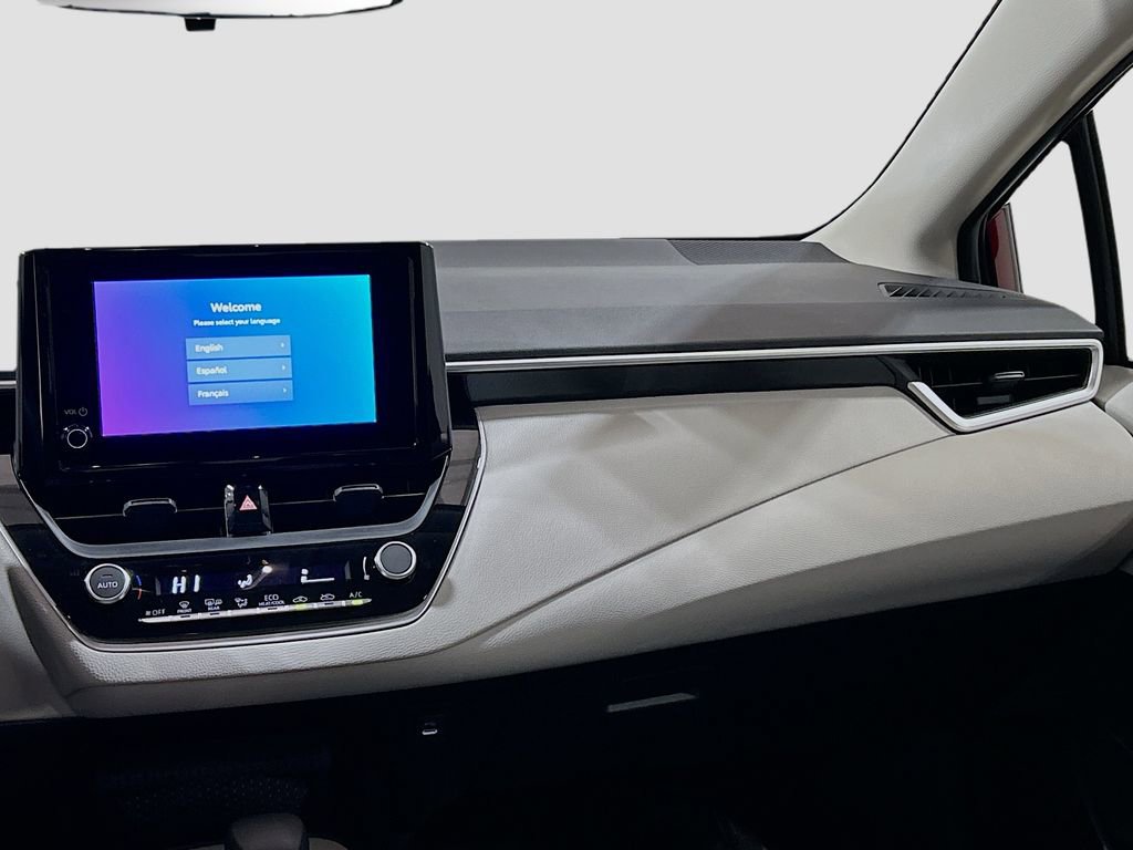 Used 2026 Toyota Corolla LE image 19