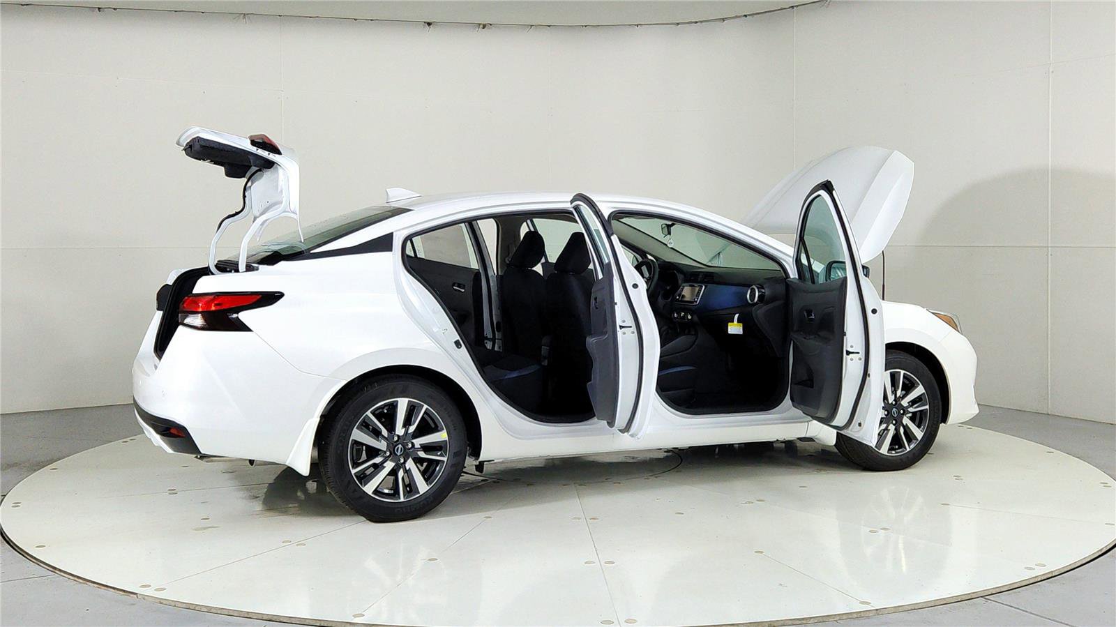 New 2025 Nissan Versa SV w/ Trunk Package image 12