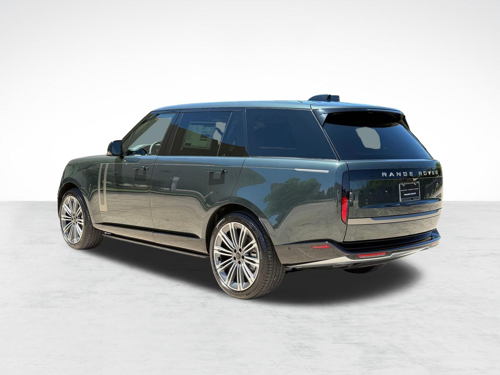 New 2026 Land Rover Range Rover Long Wheelbase SE AWD/4WD image 3