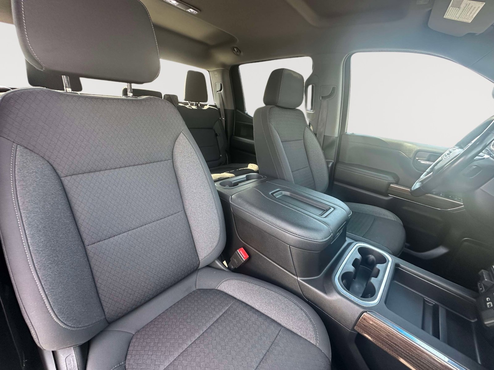 Used 2021 Chevrolet Silverado 1500 LT Trail Boss w/ Bed Protection Package image 26