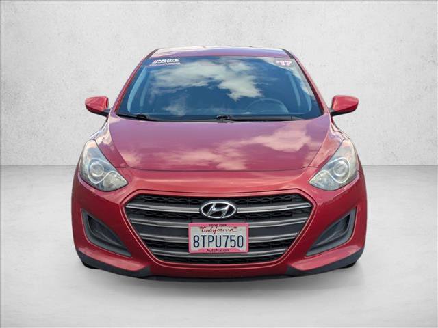 Used 2017 Hyundai Elantra GT FWD video 2