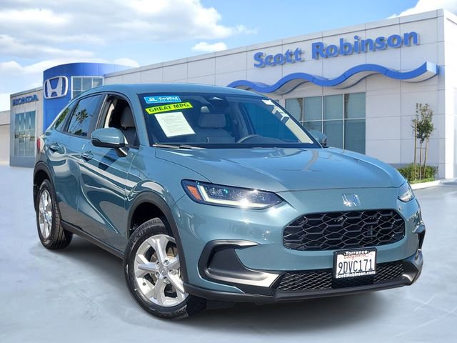 Certified 2023 Honda HR-V LX image 1