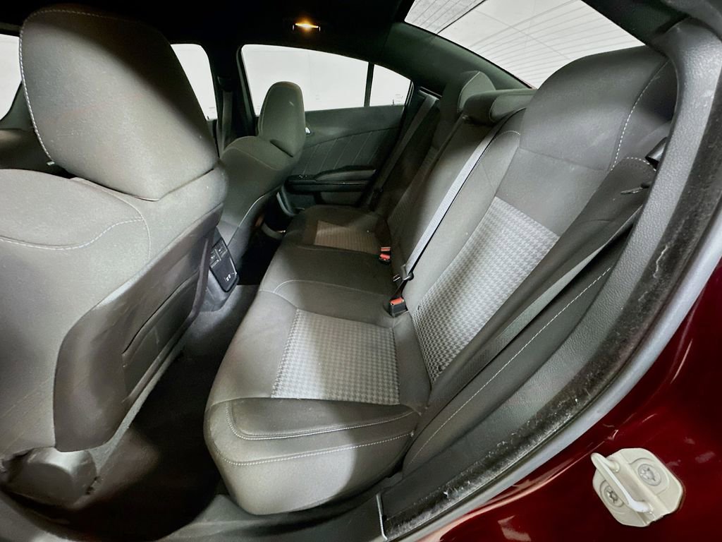 Used 2023 Dodge Charger R/T w/ Blacktop Package image 33