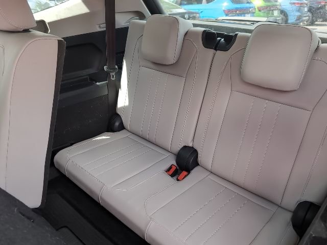Used 2022 Volkswagen Tiguan SE image 26