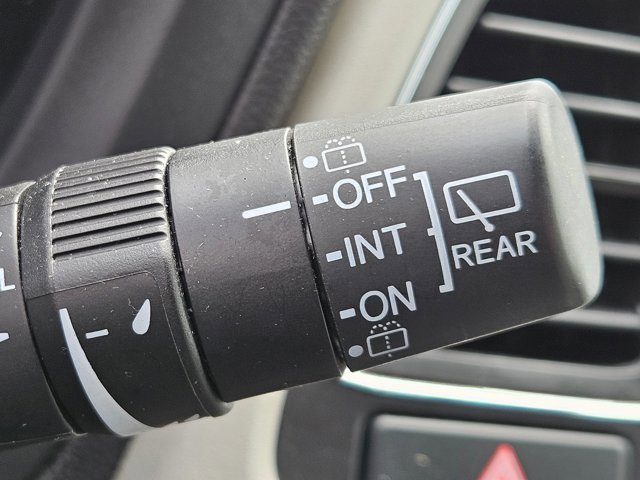 Used 2019 Honda HR-V EX-L image 9