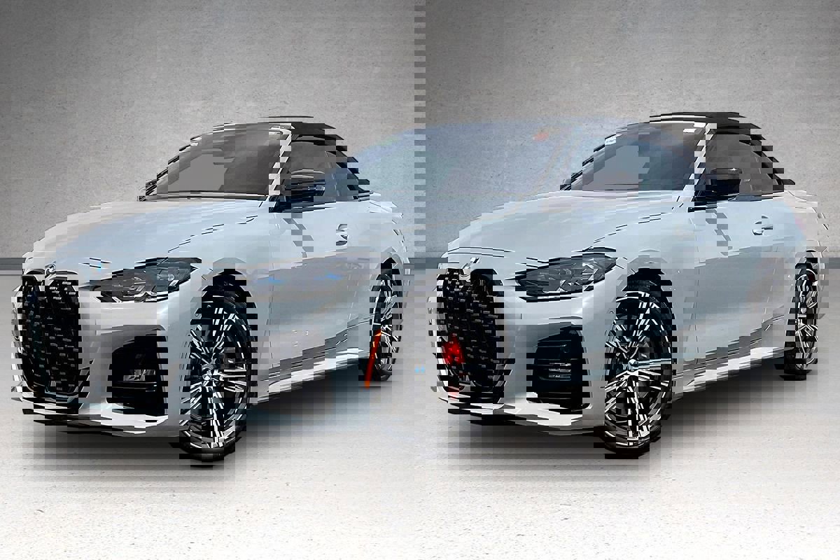 Used 2023 BMW 430i Convertible w/ M Sport Package image 2