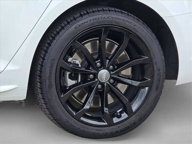 Used 2019 Audi A4 2.0T Premium w/ Convenience Package image 9