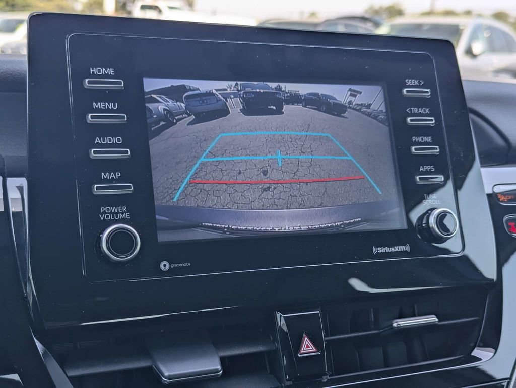 Used 2021 Toyota Camry SE image 20