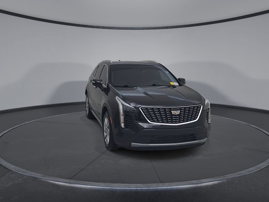 Used 2023 Cadillac XT4 Premium Luxury FWD image 4