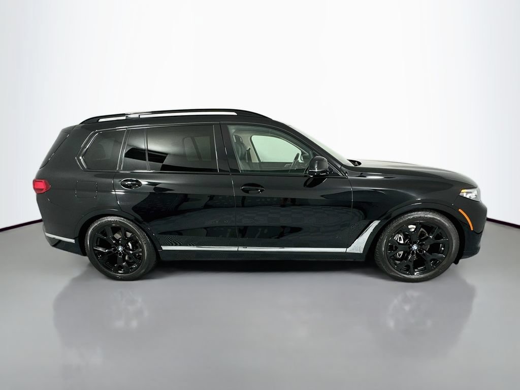 Used 2022 BMW X7 xDrive40i w/ Premium Package AWD/4WD image 8