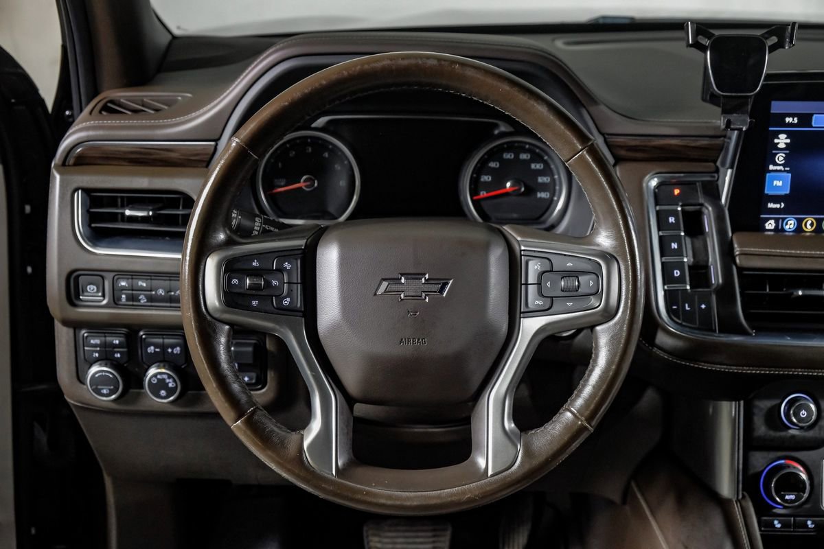 Used 2021 Chevrolet Suburban Z71 w/ Z71 Off-Road Package AWD/4WD image 16