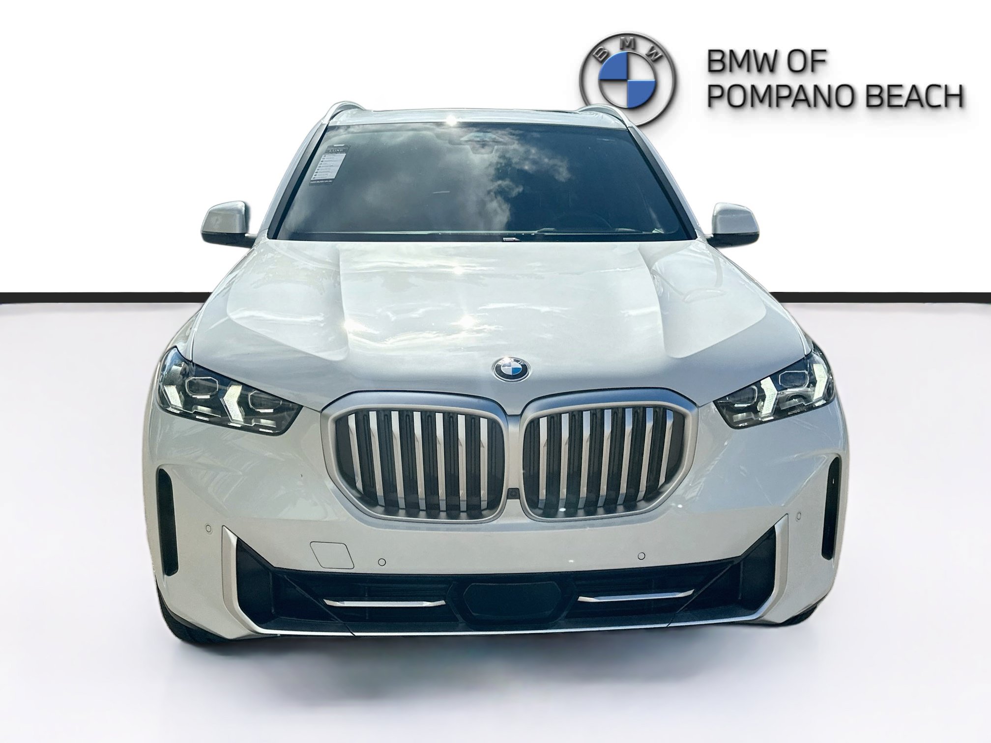 Used 2025 BMW X5 sDrive40i w/ Executive Package RWD image 2