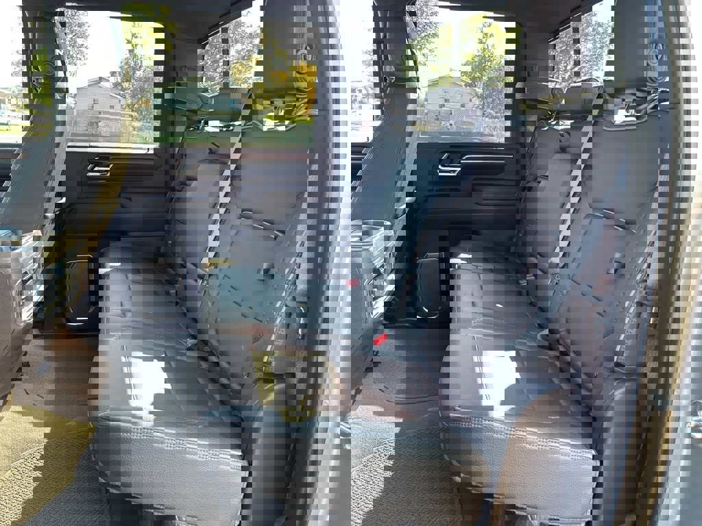 Used 2024 GMC Sierra 2500 Denali w/ Technology Package image 13