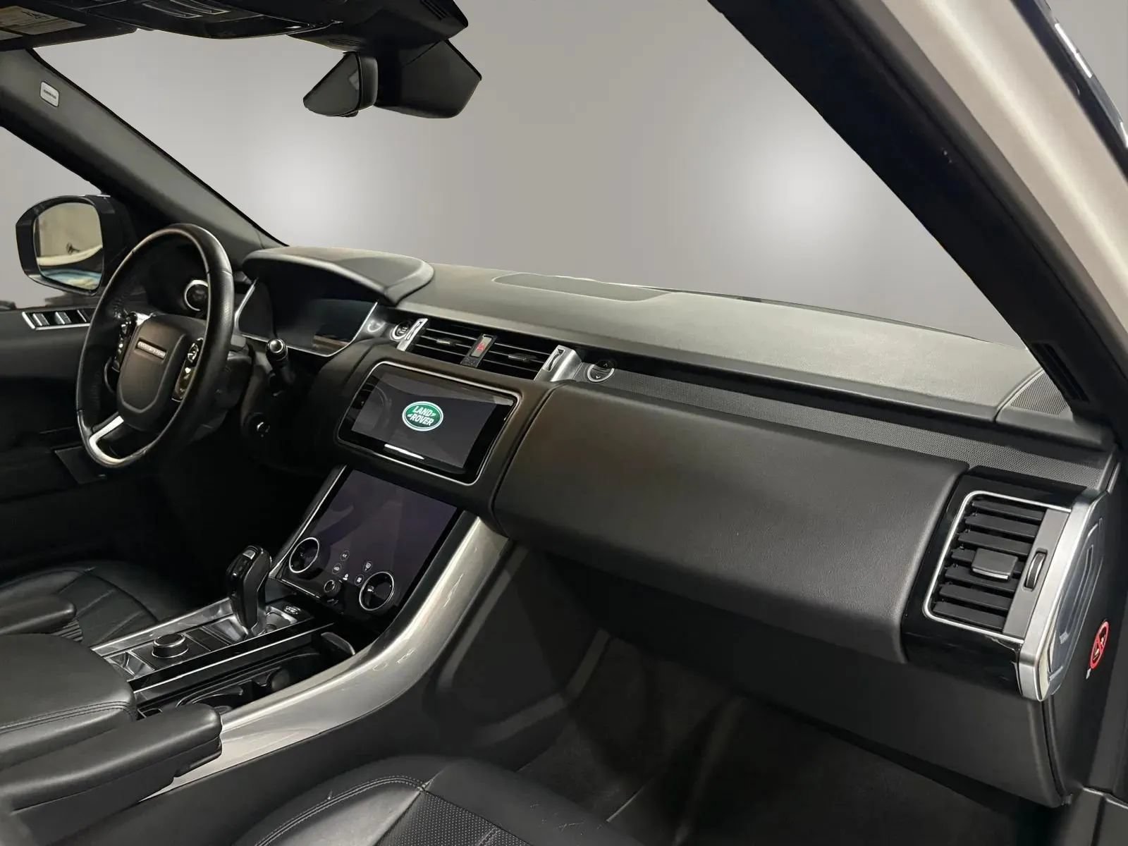 Used 2019 Land Rover Range Rover Sport HSE AWD/4WD image 21