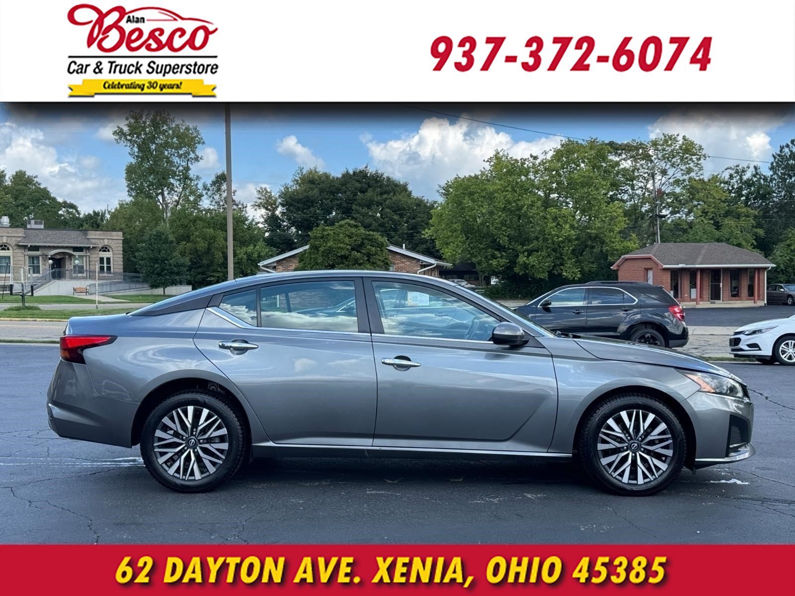 Used 2023 Nissan Altima 2.5 SV w/ SV Premium Package AWD/4WD image 3