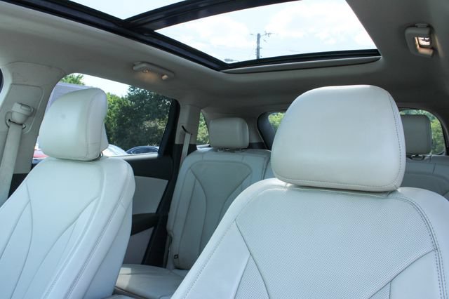 Used 2017 Lincoln MKX Reserve w/ Lincoln MKX Climate Package AWD/4WD image 15