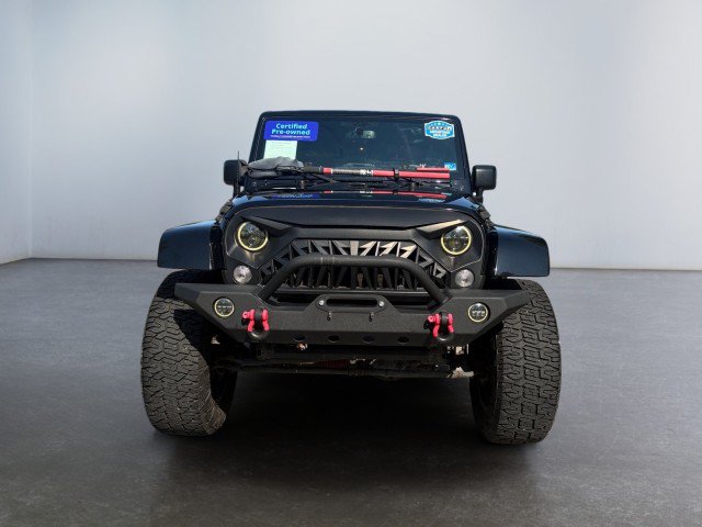 Used 2015 Jeep Wrangler Unlimited Sahara w/ Mopar Chrome Edition Group AWD/4WD image 7