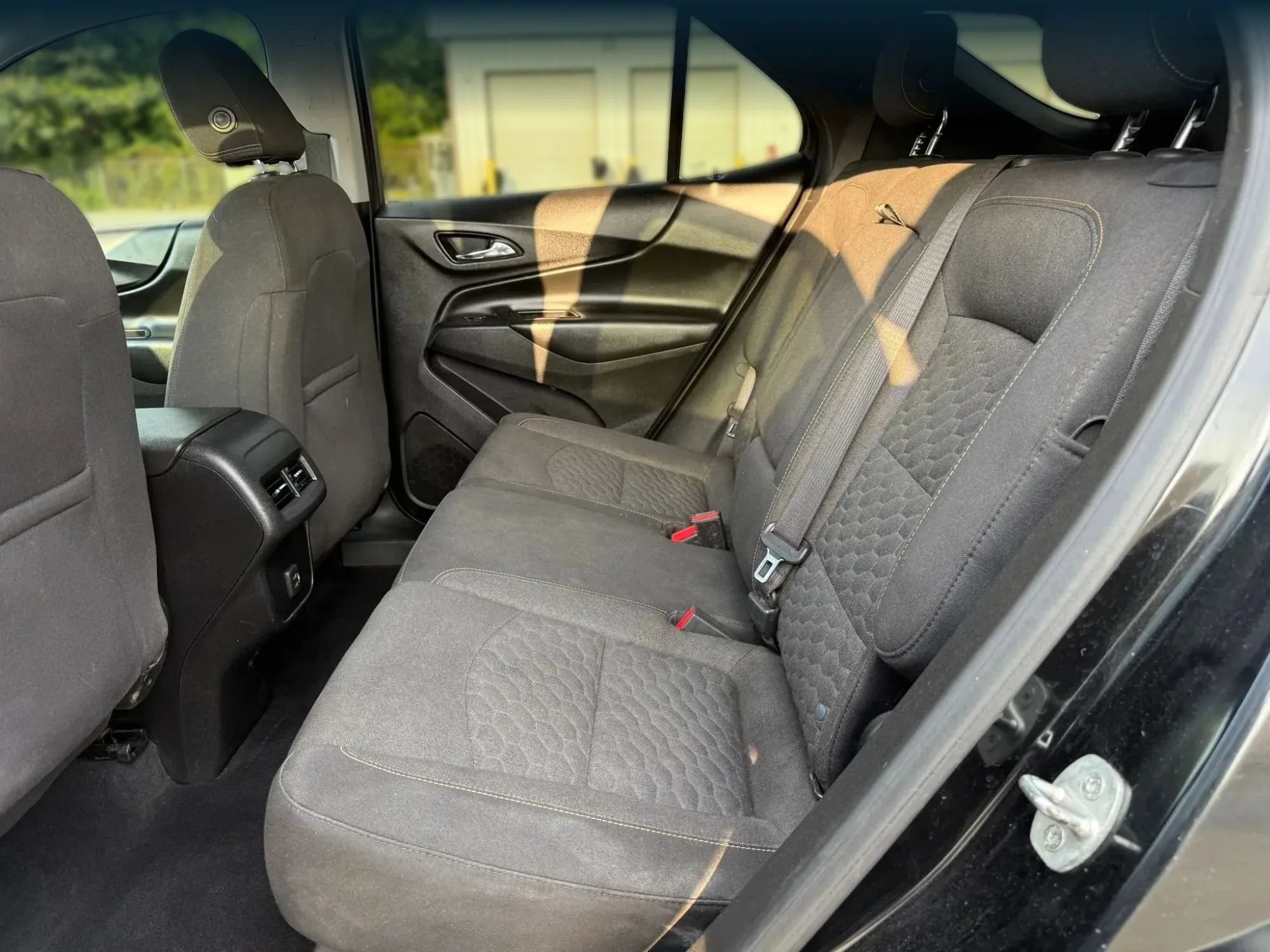Used 2020 Chevrolet Equinox LT AWD/4WD image 21